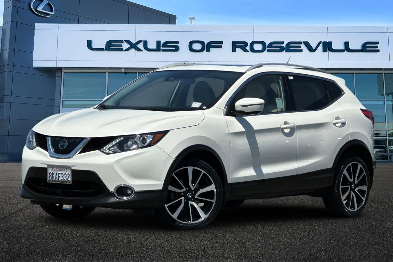 2018 Nissan Rogue Sport SL Hero Image