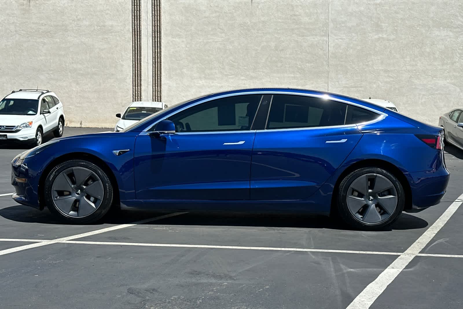 Thumbnail: 2018 Tesla Model 3 - 9