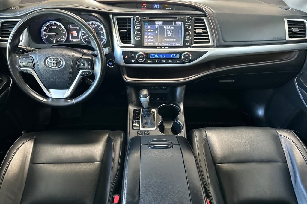 Used 2018 Toyota Highlander XLE SUV