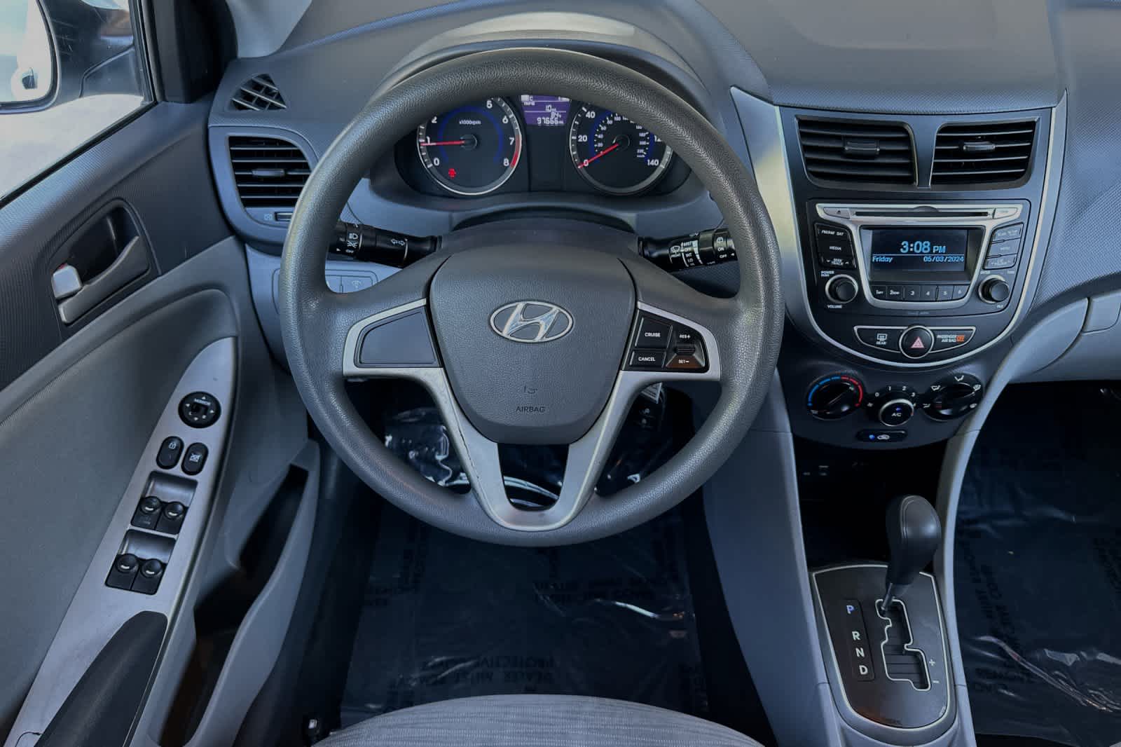2015 Hyundai Accent GS 14