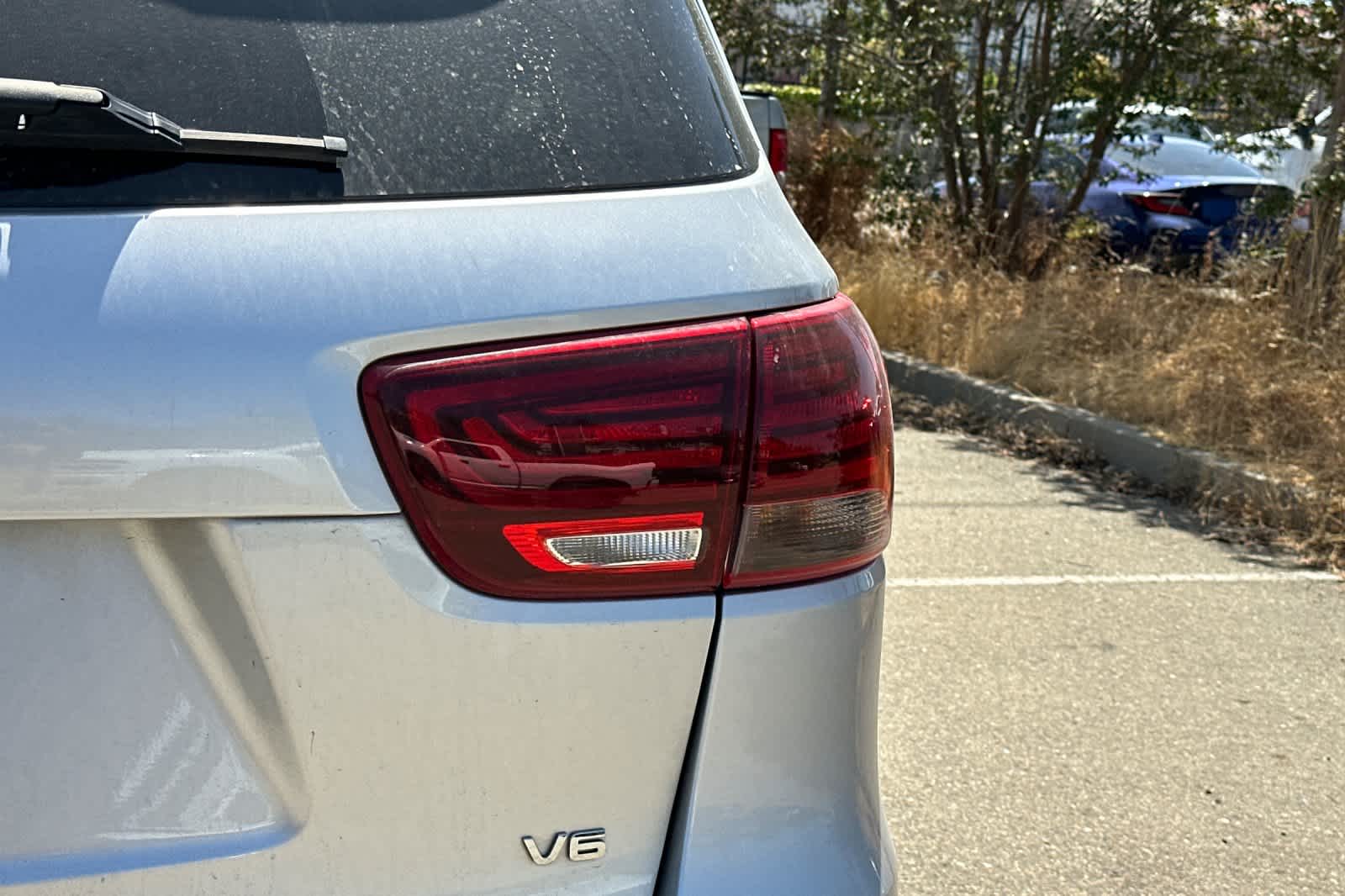 Thumbnail: 2019 Kia Sorento - 17