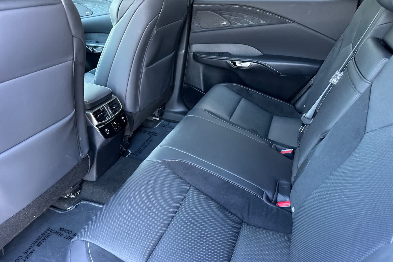 Thumbnail: 2024 Lexus RX - 4