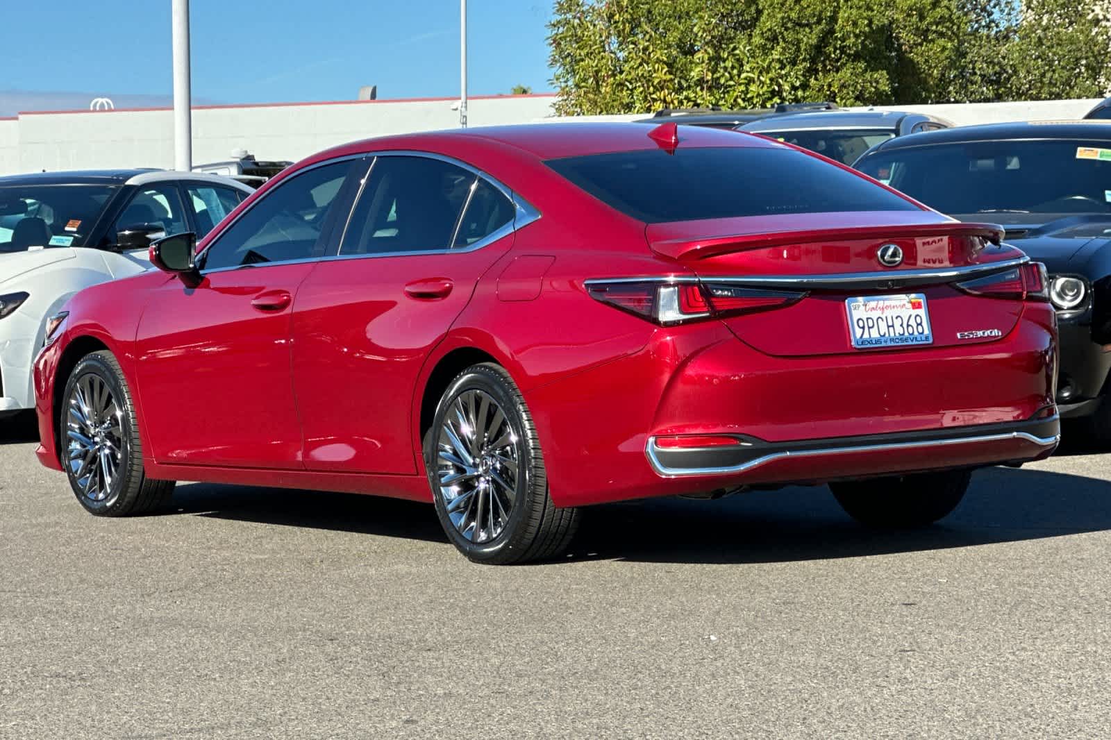 Thumbnail: 2025 Lexus ES - 7