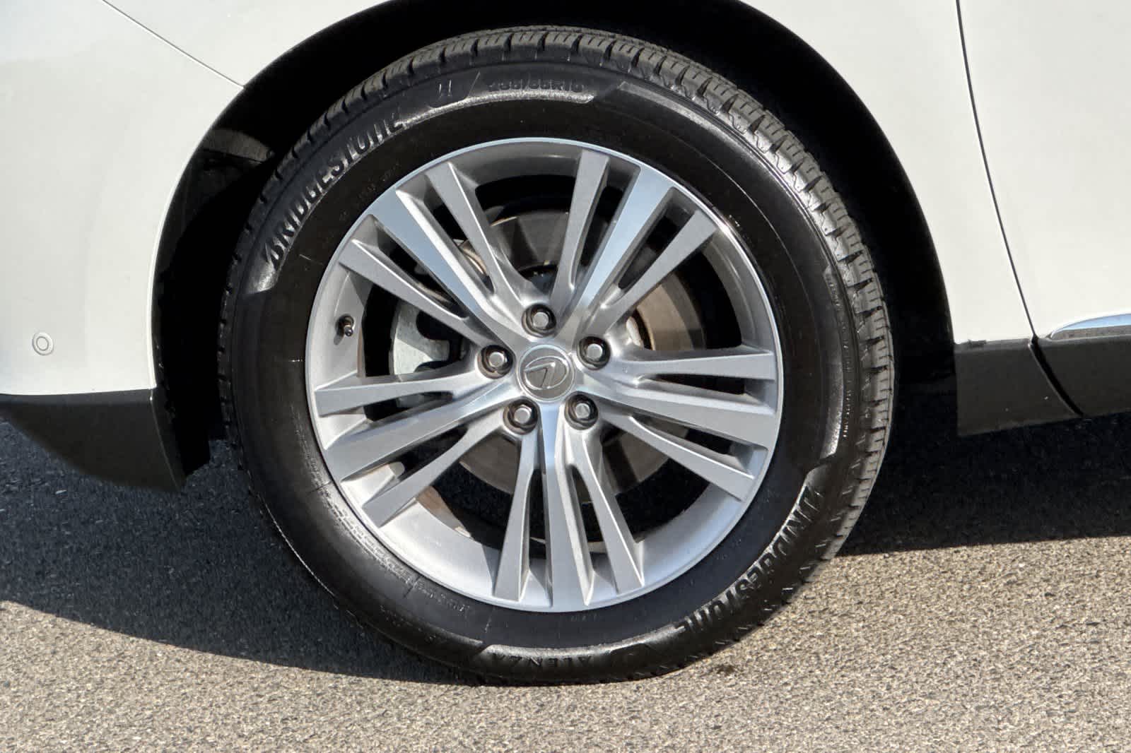 Thumbnail: 2015 Lexus RX - 32