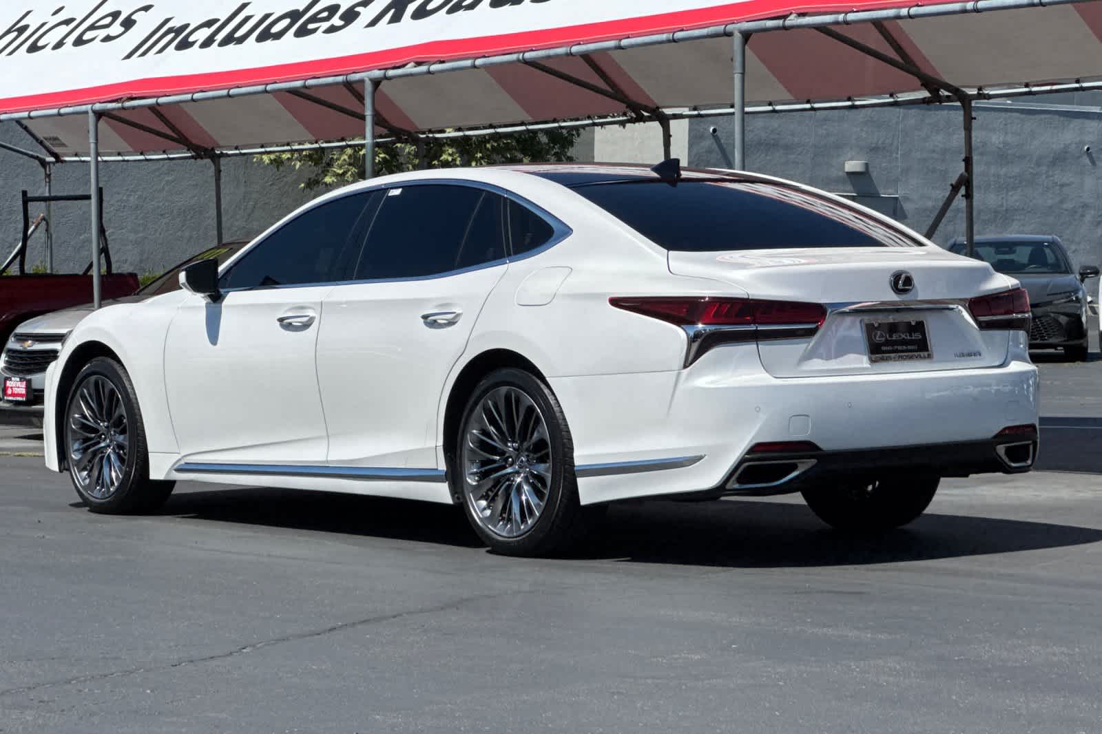 Thumbnail: 2019 Lexus LS - 7