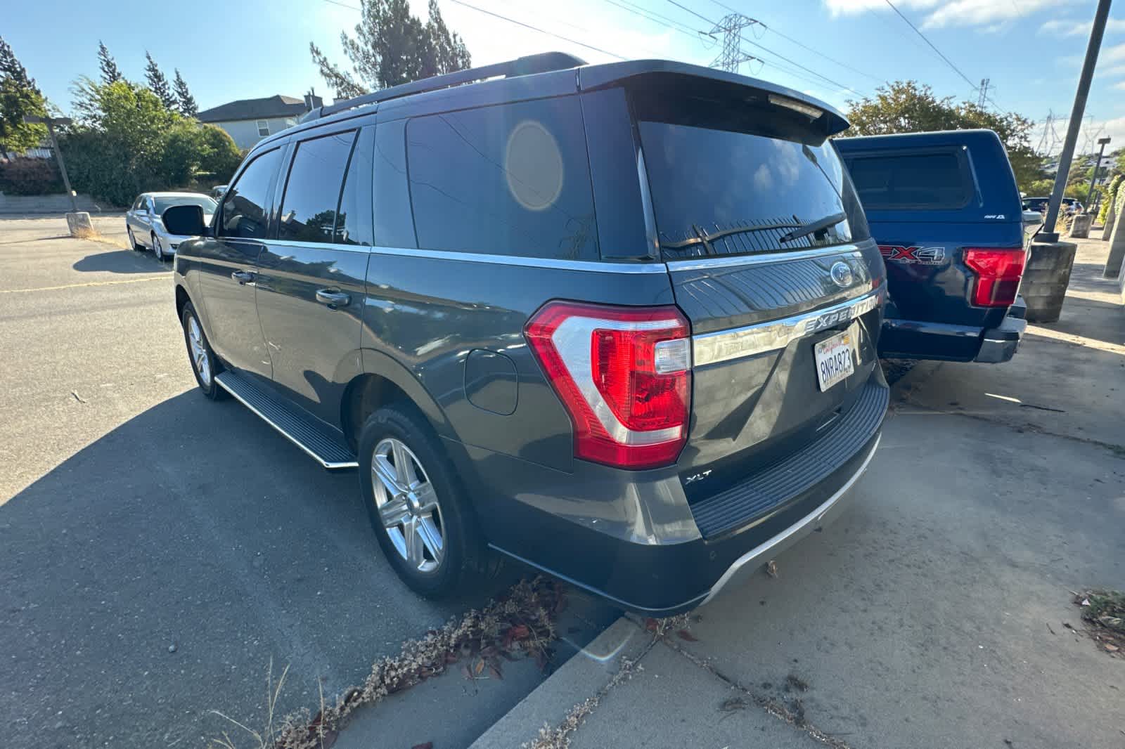 Thumbnail: 2019 Ford Expedition - 4