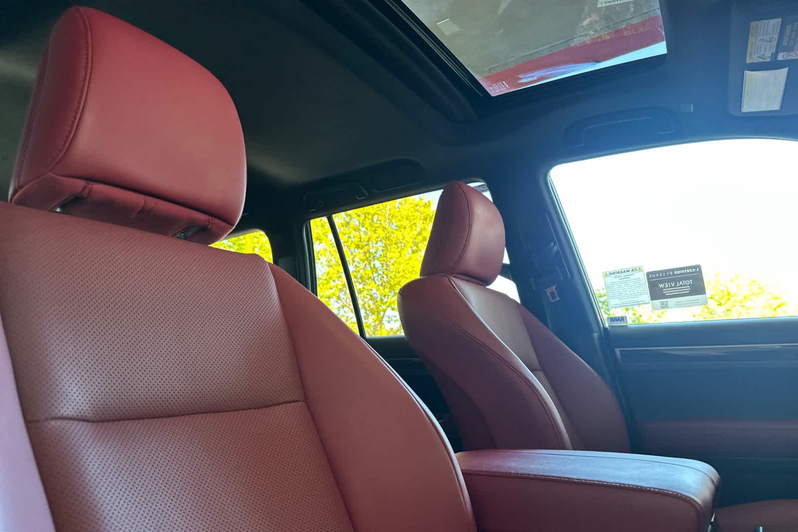 Thumbnail: 2022 Lexus GX - 18