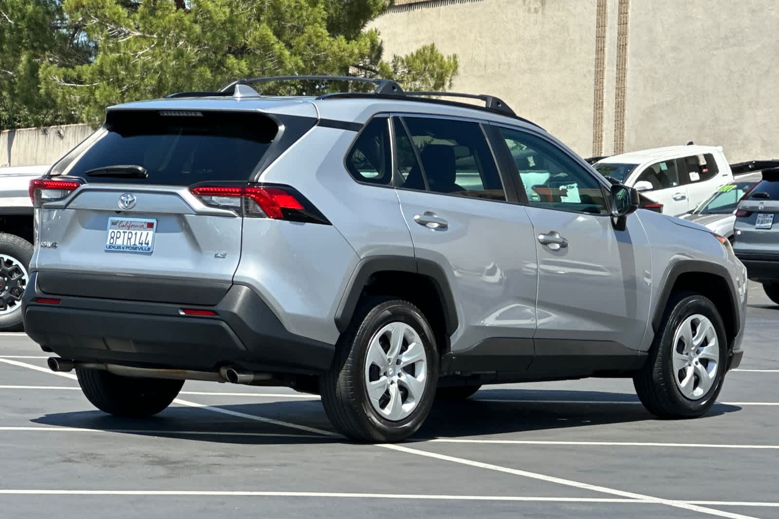 2020 Toyota RAV4 LE 2