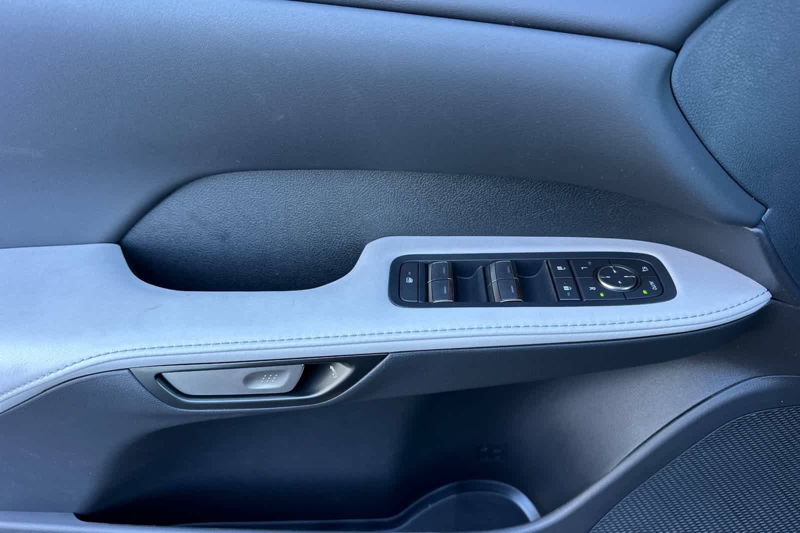 Thumbnail: 2026 Lexus RX - 12