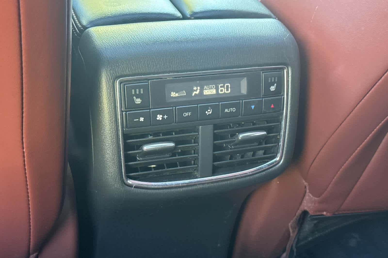 Thumbnail: 2018 Mazda CX-9 - 14