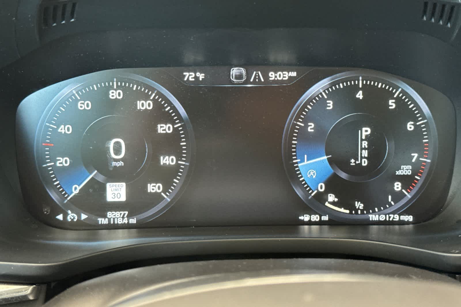 Thumbnail: 2018 Volvo XC60 - 28