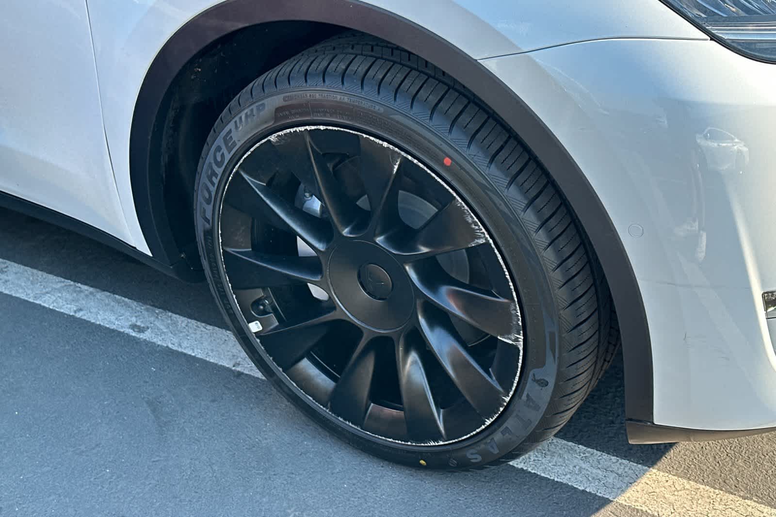 Thumbnail: 2020 Tesla Model Y - 12