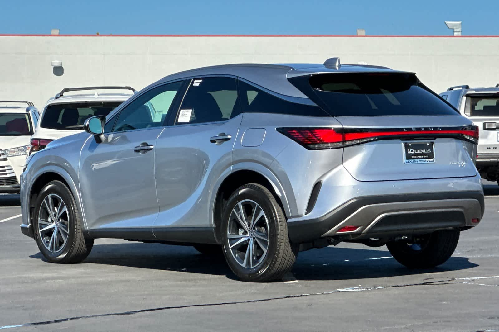 Thumbnail: 2025 Lexus RX - 7