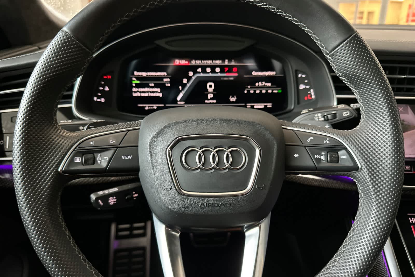 Thumbnail: 2021 Audi SQ8 - 27