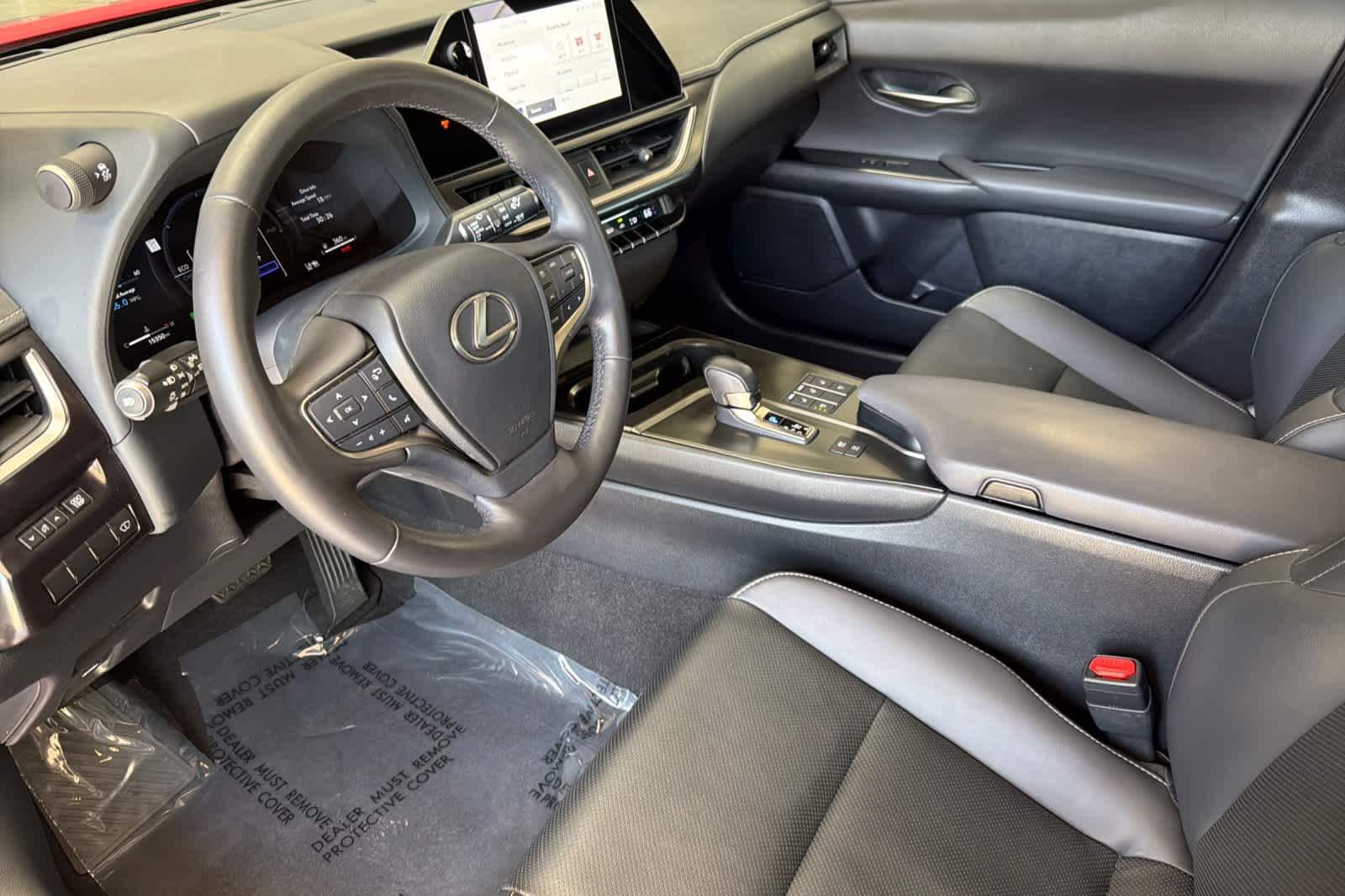 Thumbnail: 2025 Lexus UX - 11