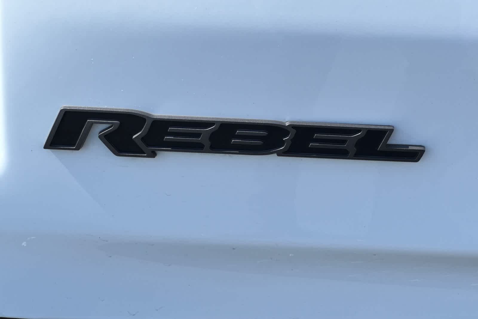 Thumbnail: 2020 RAM 1500 - 32