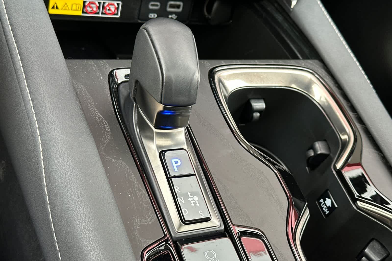 Thumbnail: 2025 Lexus RX - 24