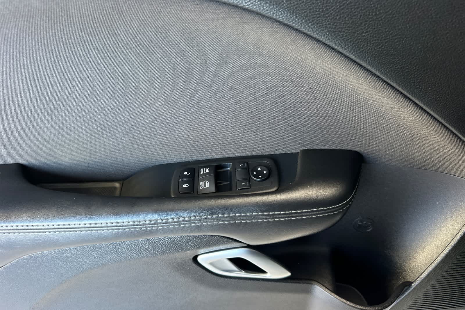 Thumbnail: 2019 Dodge Challenger - 12