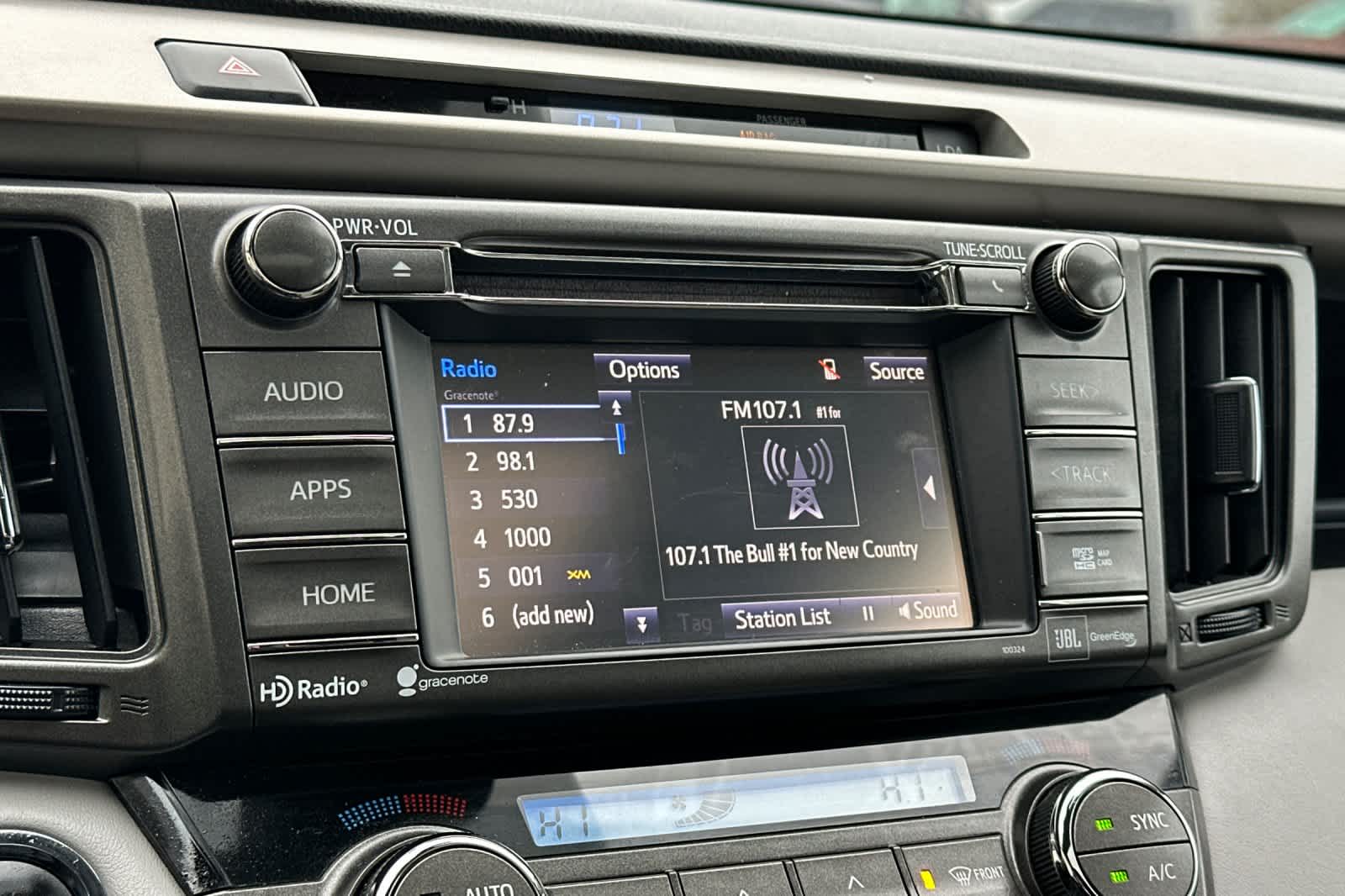 Thumbnail: 2015 Toyota RAV4 - 19