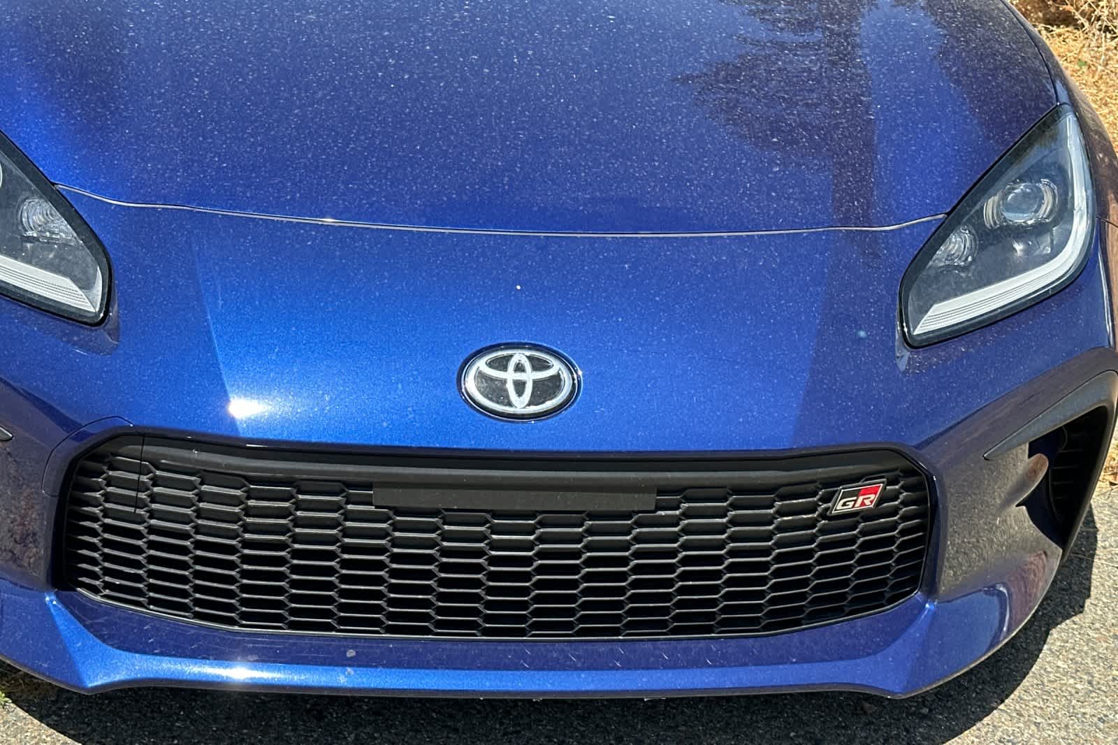 Thumbnail: 2023 Toyota GR86 - 10