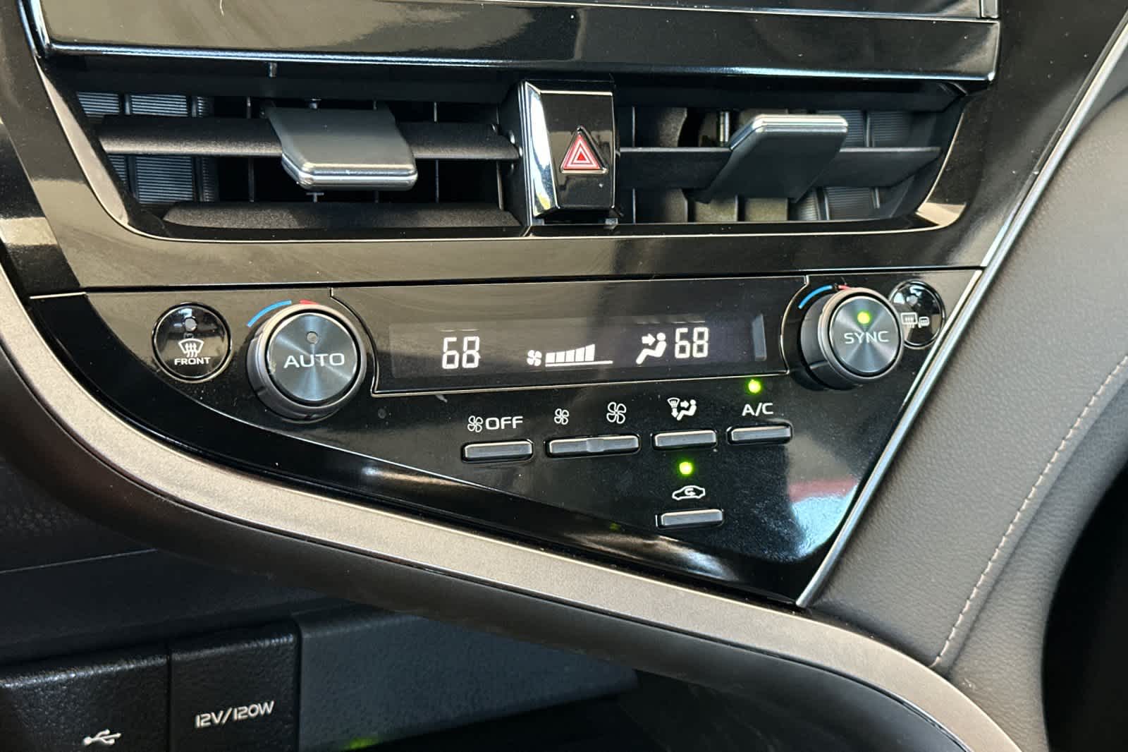 Thumbnail: 2023 Toyota Camry - 22