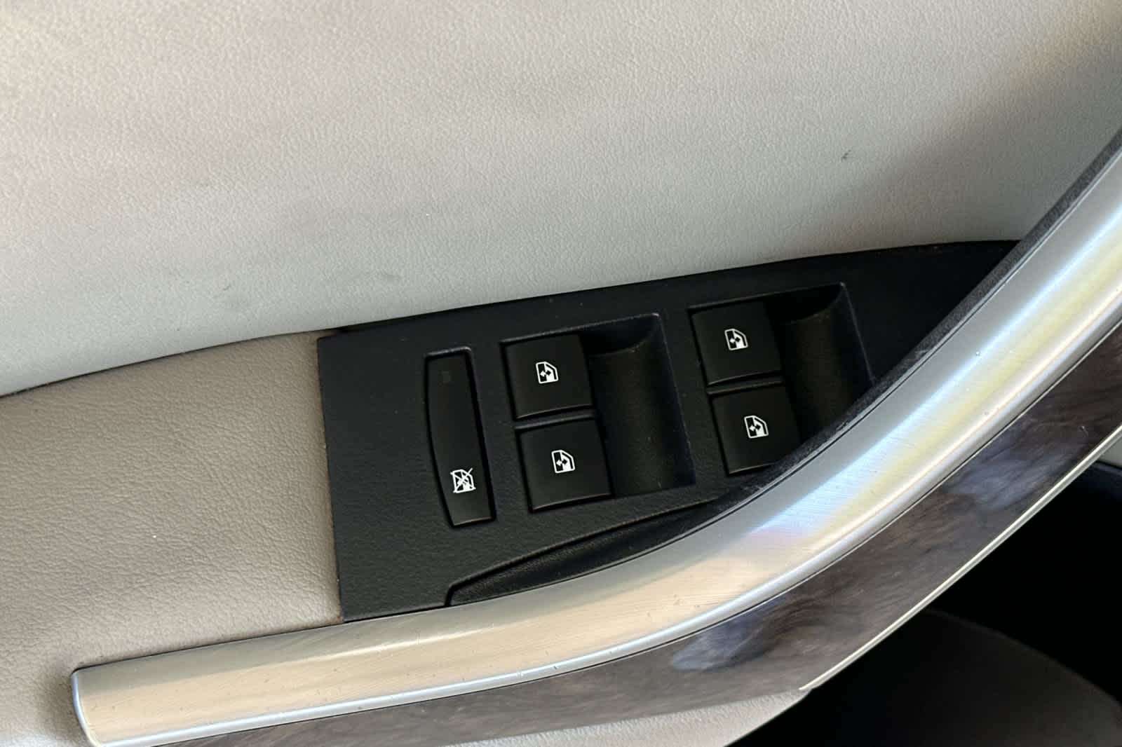 Thumbnail: 2017 Buick Verano - 13