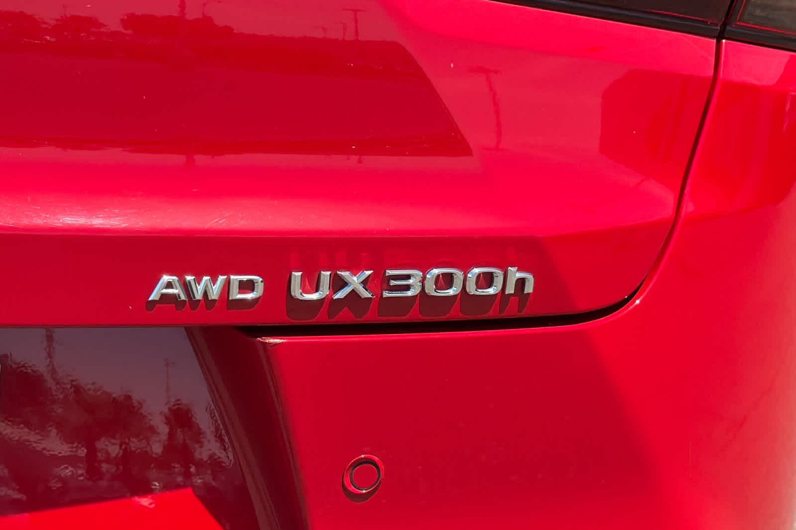 Thumbnail: 2025 Lexus UX - 32