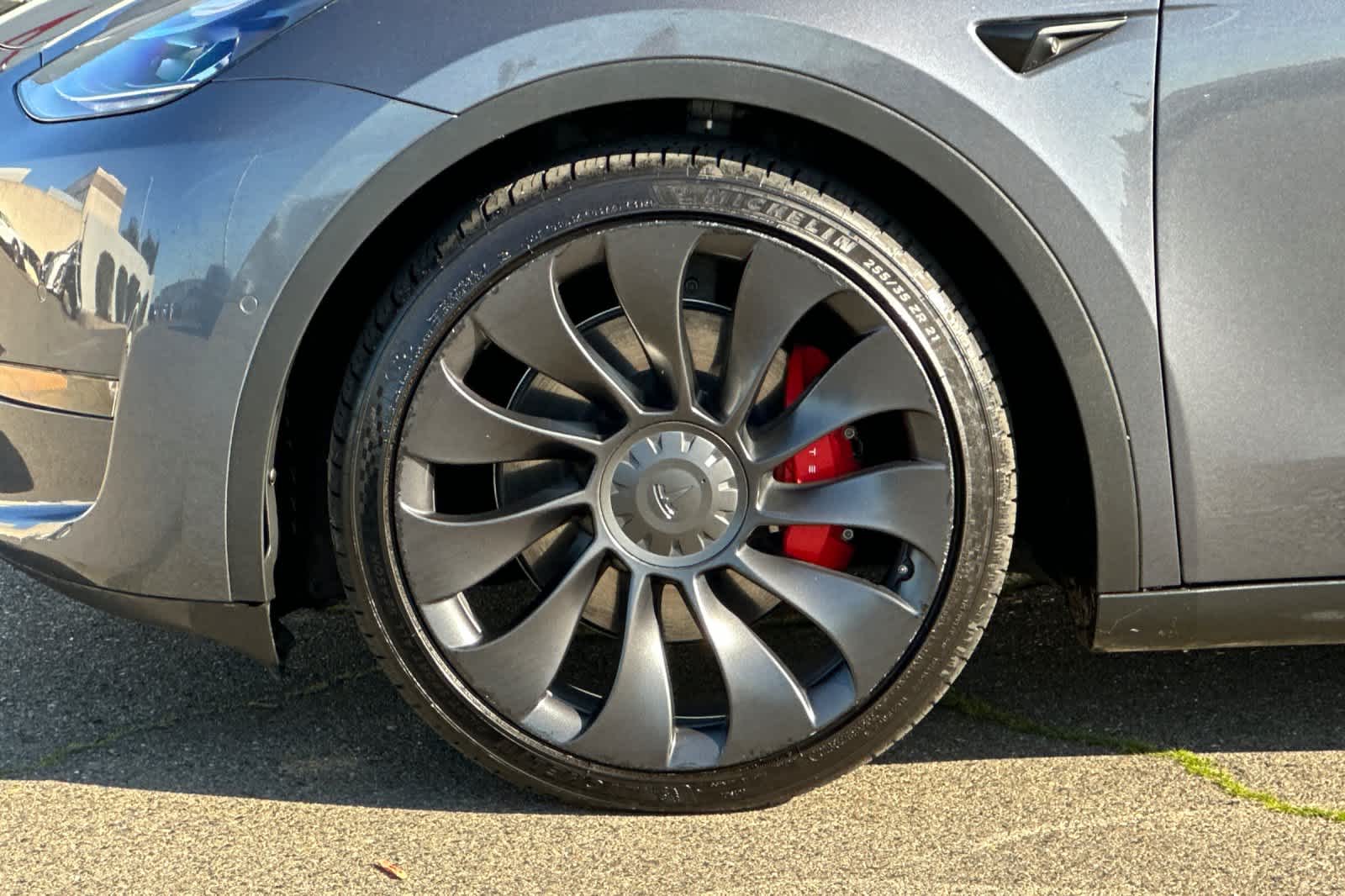 Thumbnail: 2022 Tesla Model Y - 29