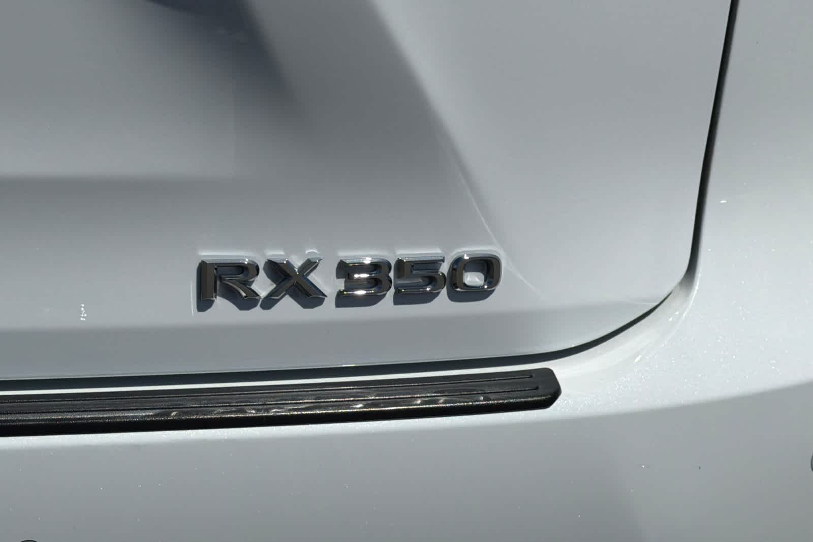 Thumbnail: 2021 Lexus RX - 33