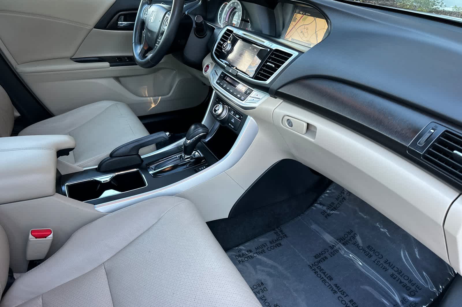 Thumbnail: 2015 Honda Accord - 16