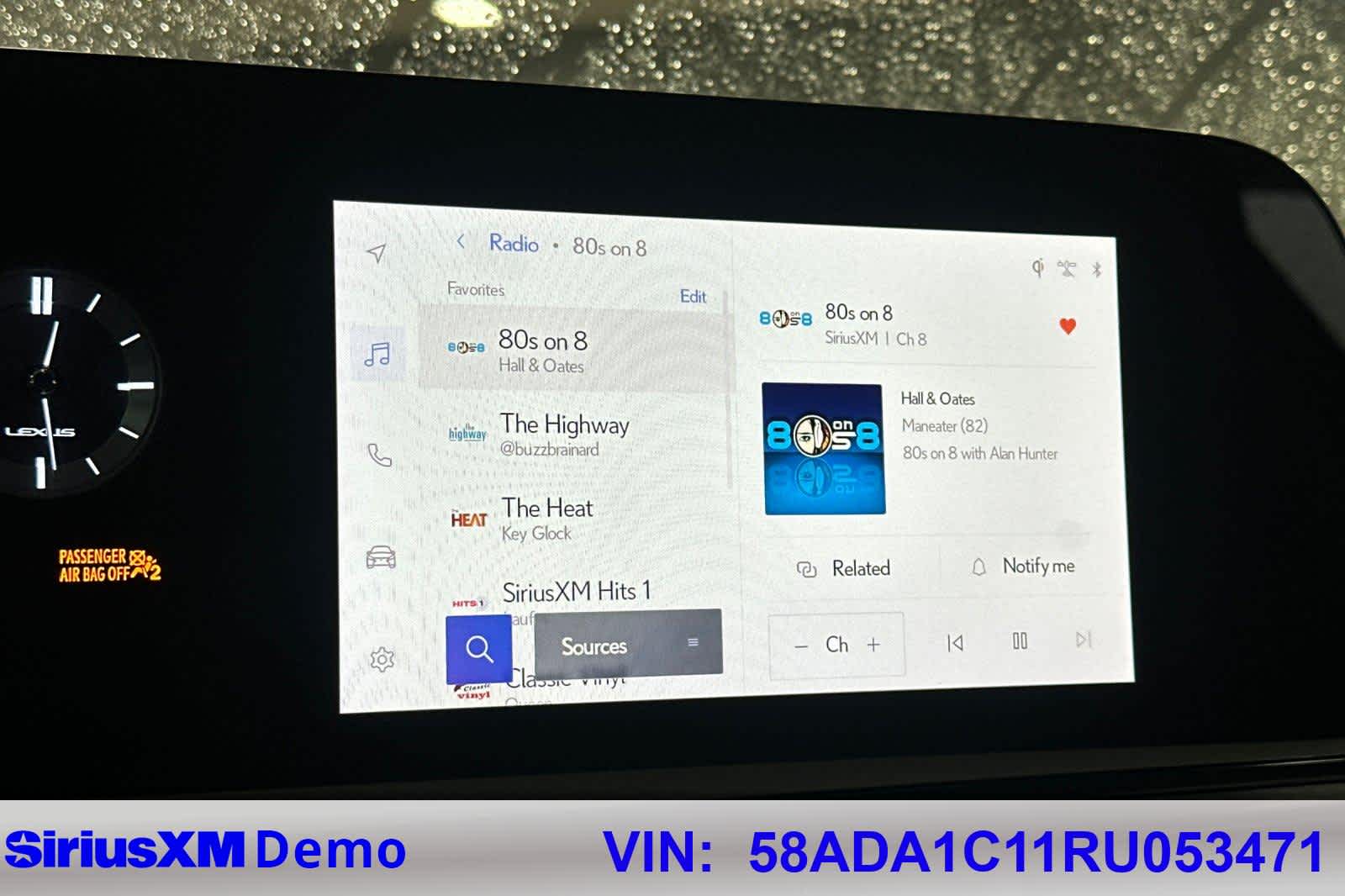 Thumbnail: 2024 Lexus ES - 32