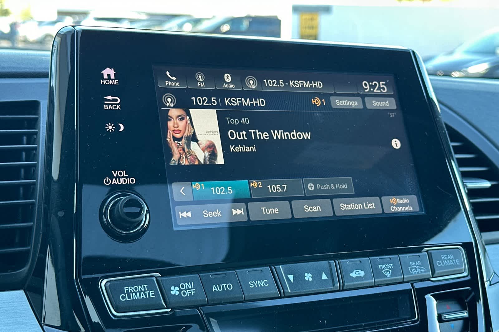 Thumbnail: 2023 Honda Odyssey - 20