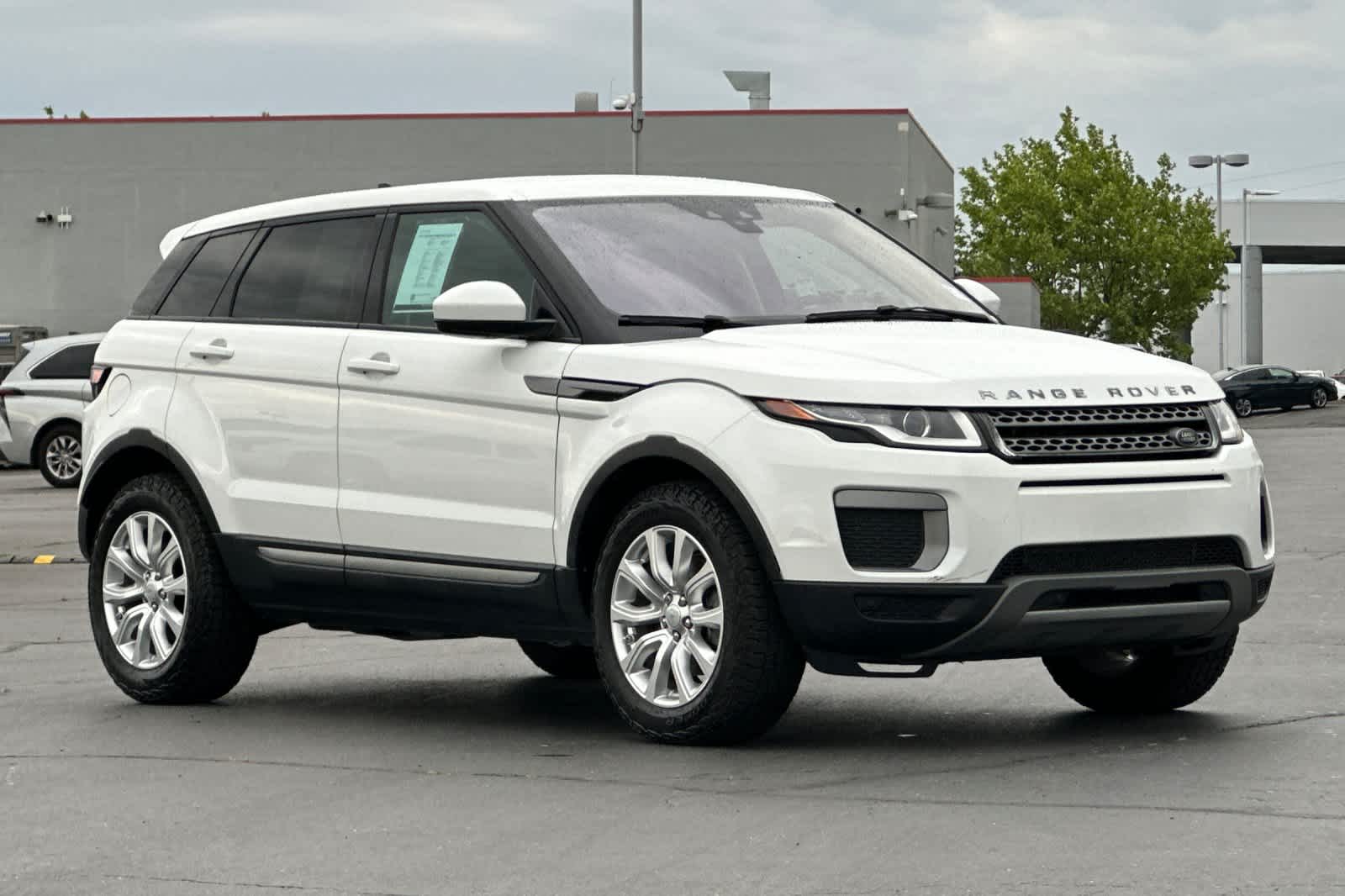 Thumbnail: 2016 Land Rover Range Rover Evoque - 5