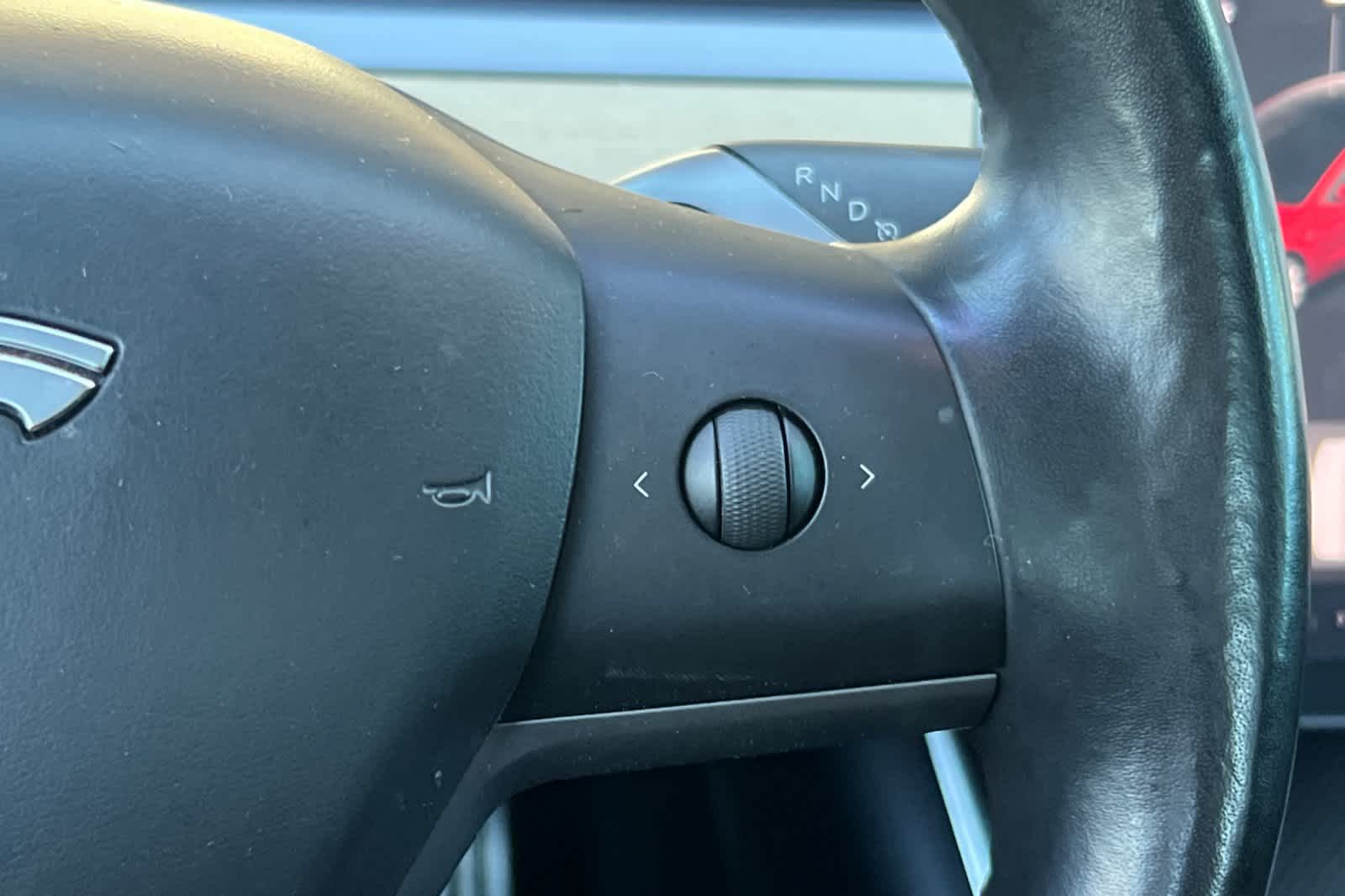 Thumbnail: 2018 Tesla Model 3 - 26