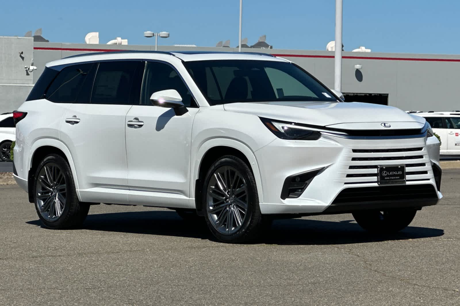 Thumbnail: 2026 Lexus TX - 5