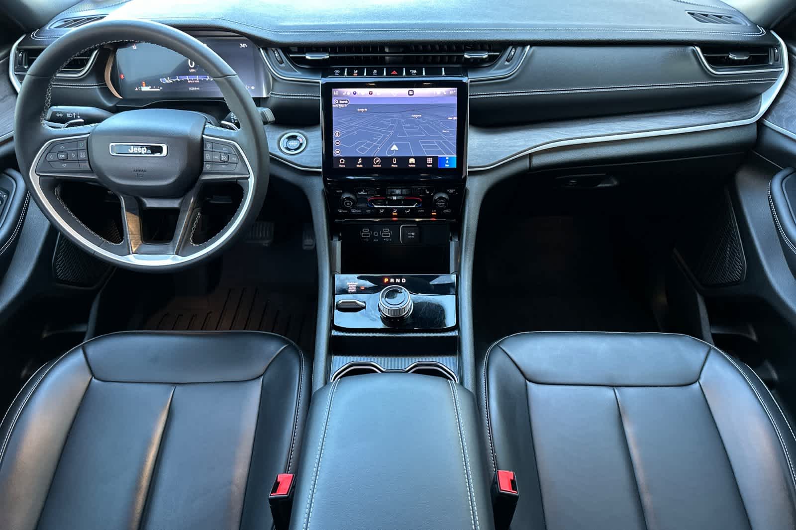 Thumbnail: 2024 Jeep Grand Cherokee - 3