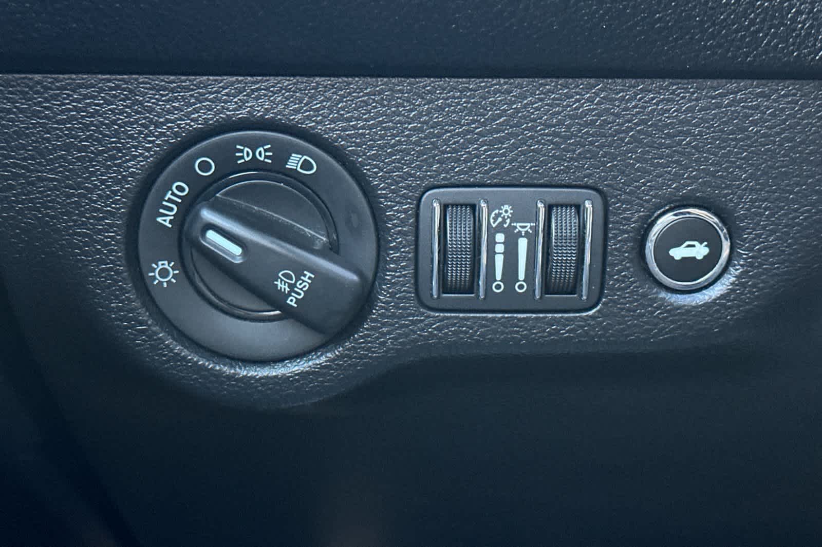 Thumbnail: 2020 Dodge Challenger - 29