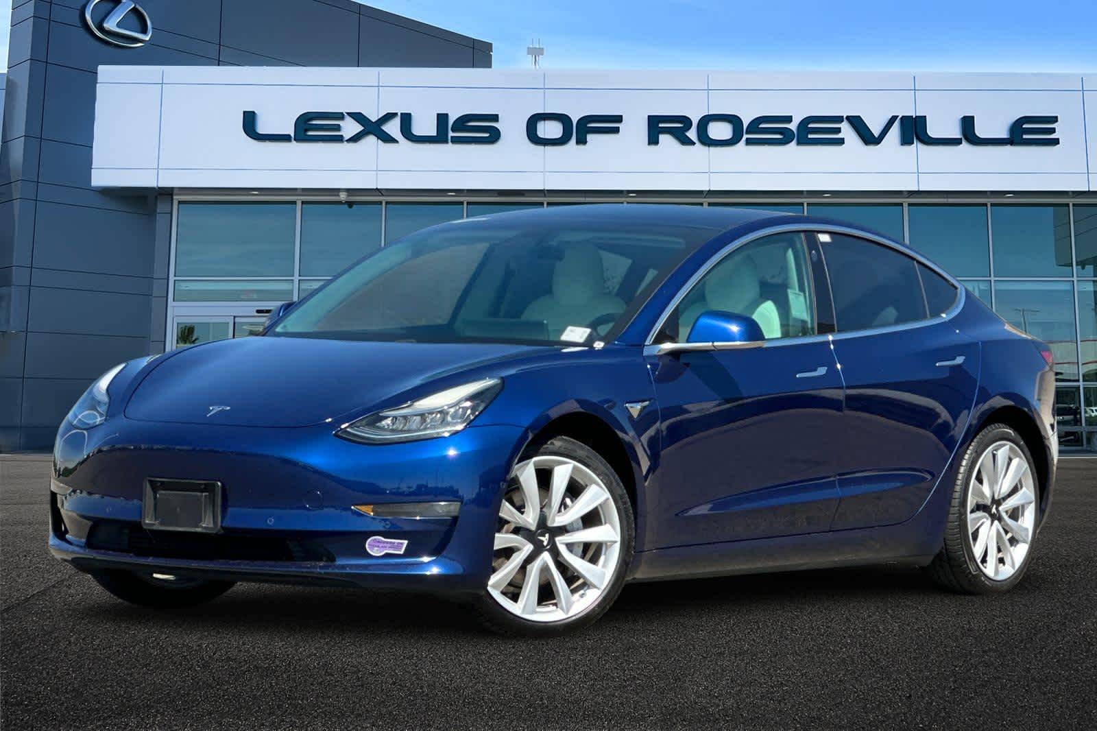 Thumbnail: 2019 Tesla Model 3 - 1