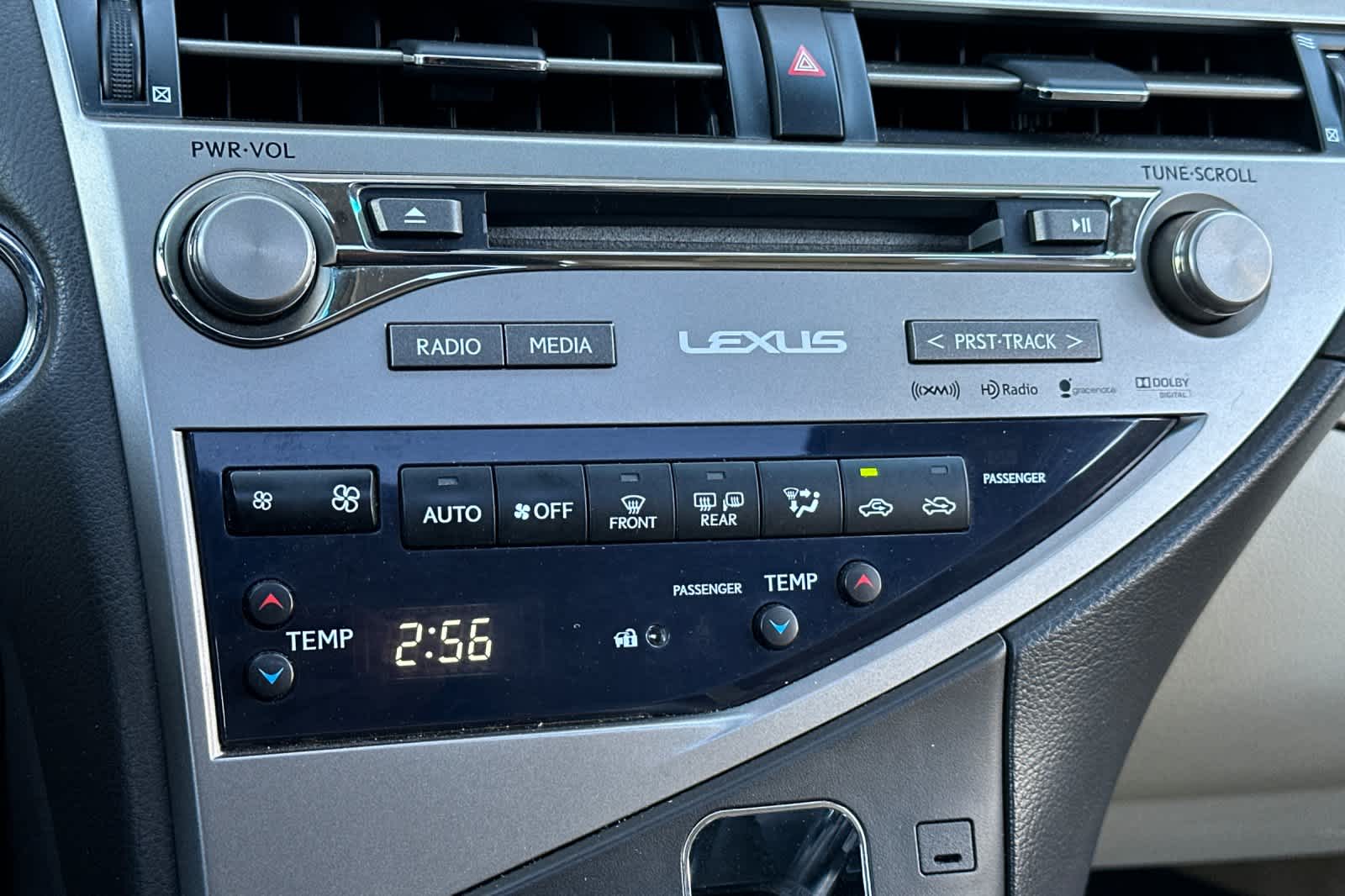 Thumbnail: 2015 Lexus RX - 23