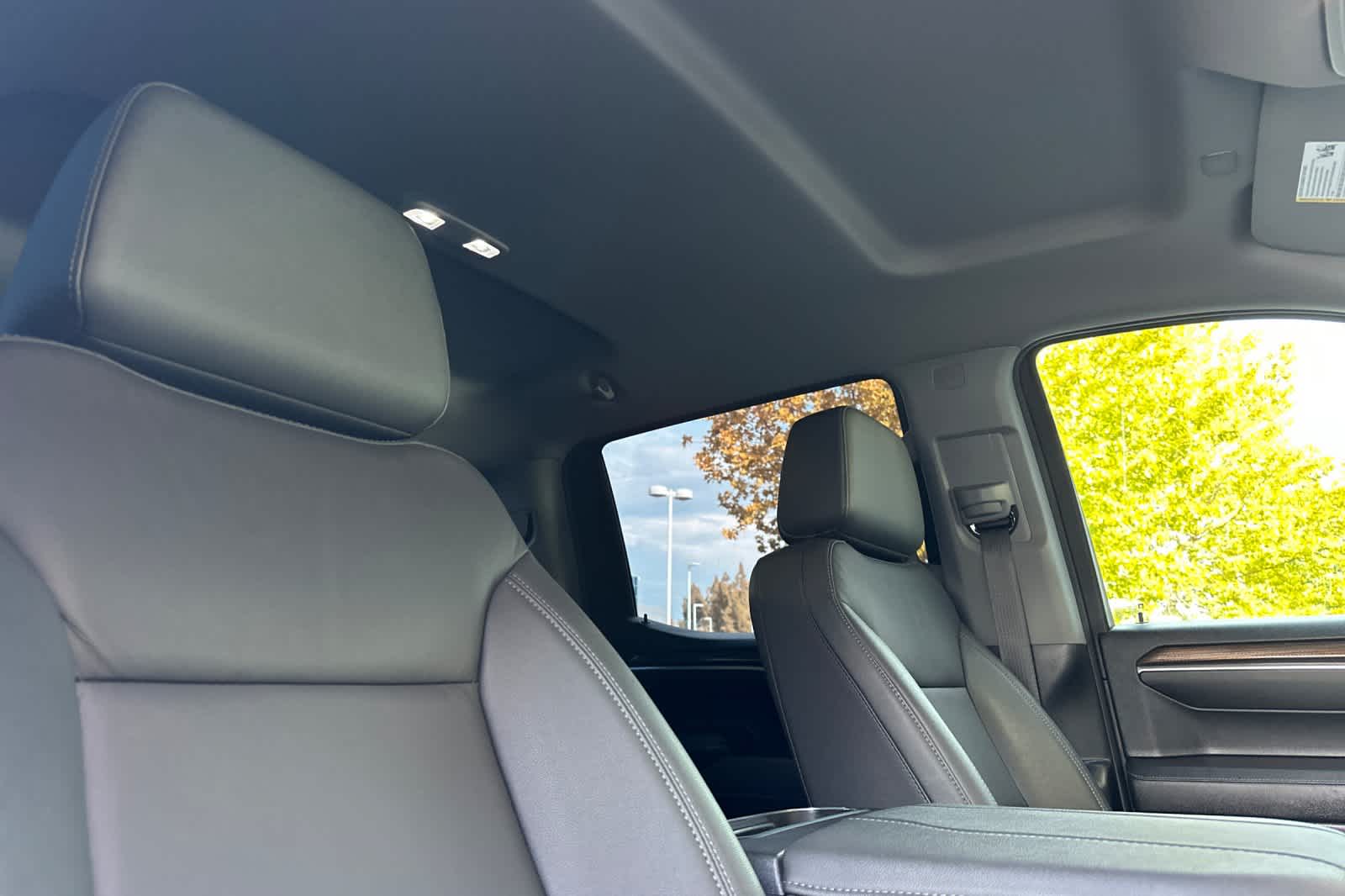 Thumbnail: 2024 Chevrolet Silverado 1500 - 17