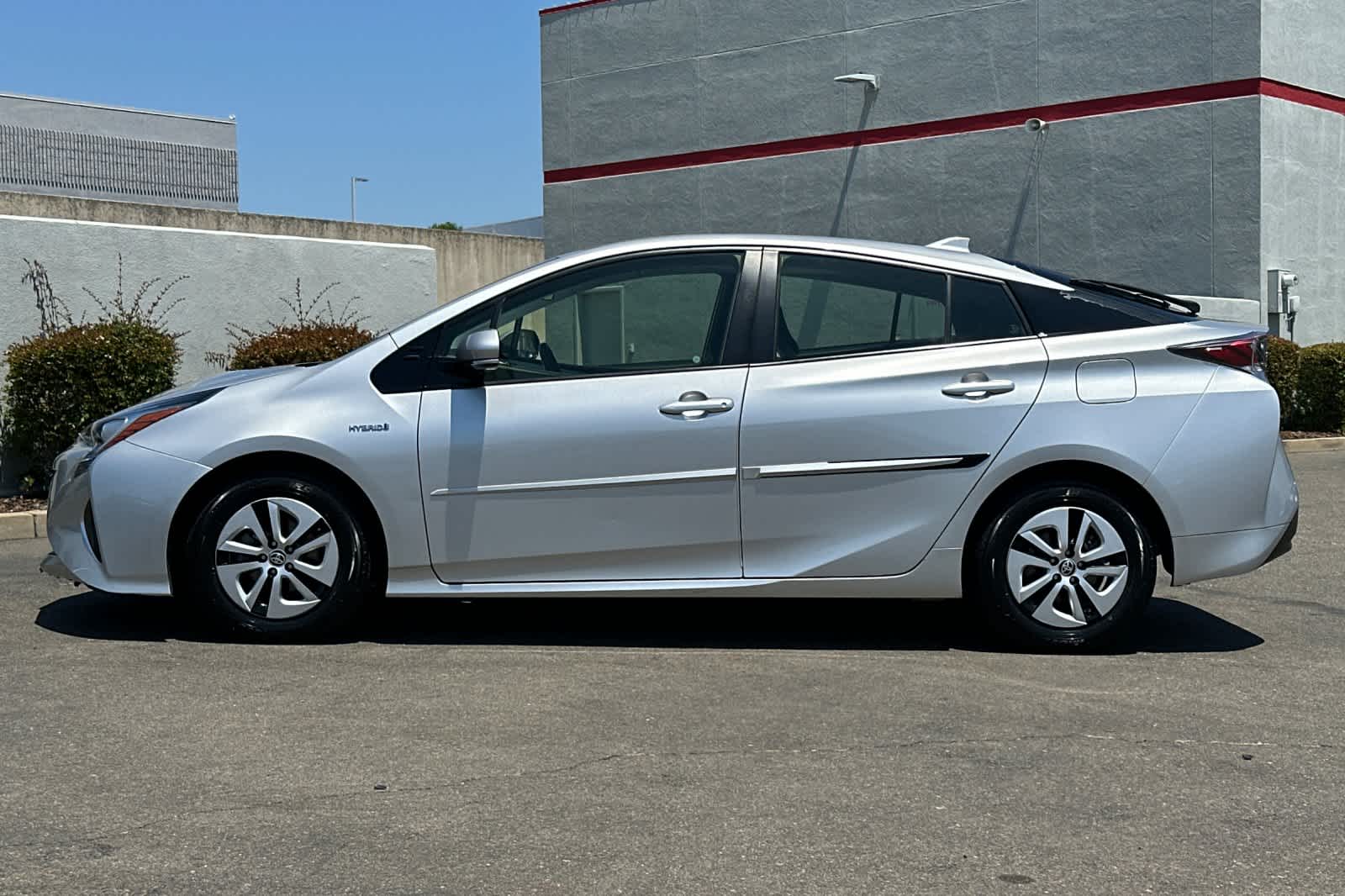 2016 Toyota Prius Three 9