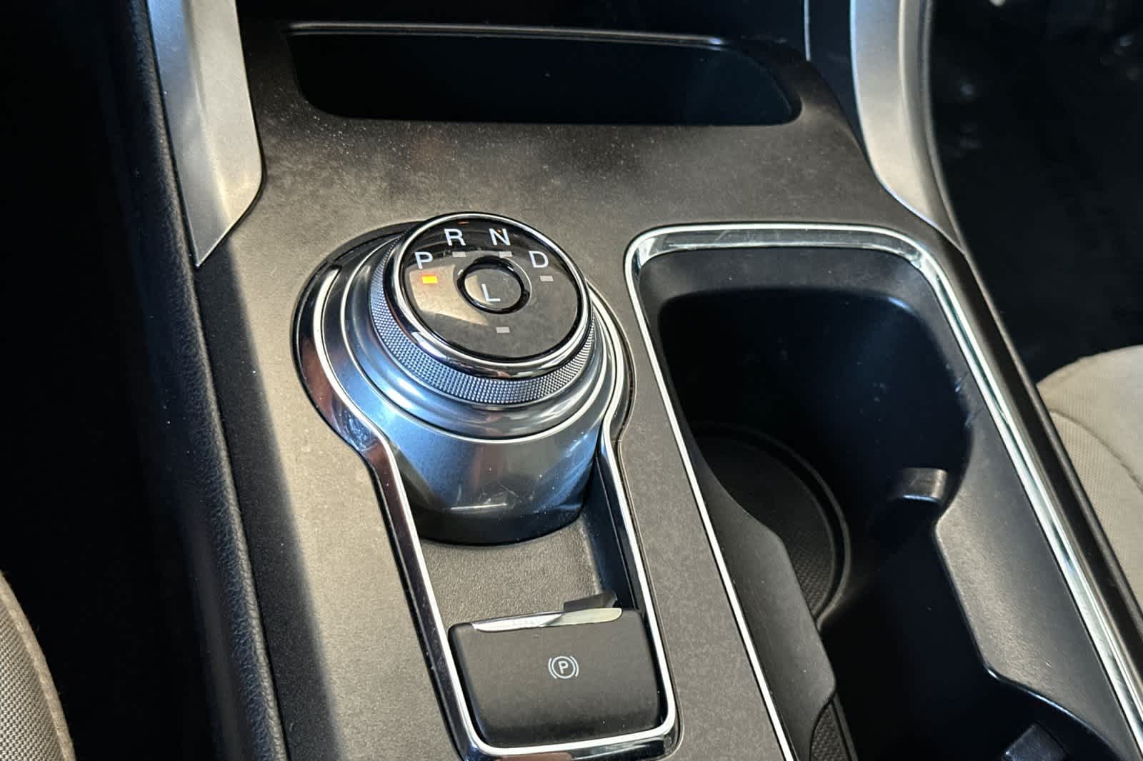 Thumbnail: 2018 Ford Fusion - 21