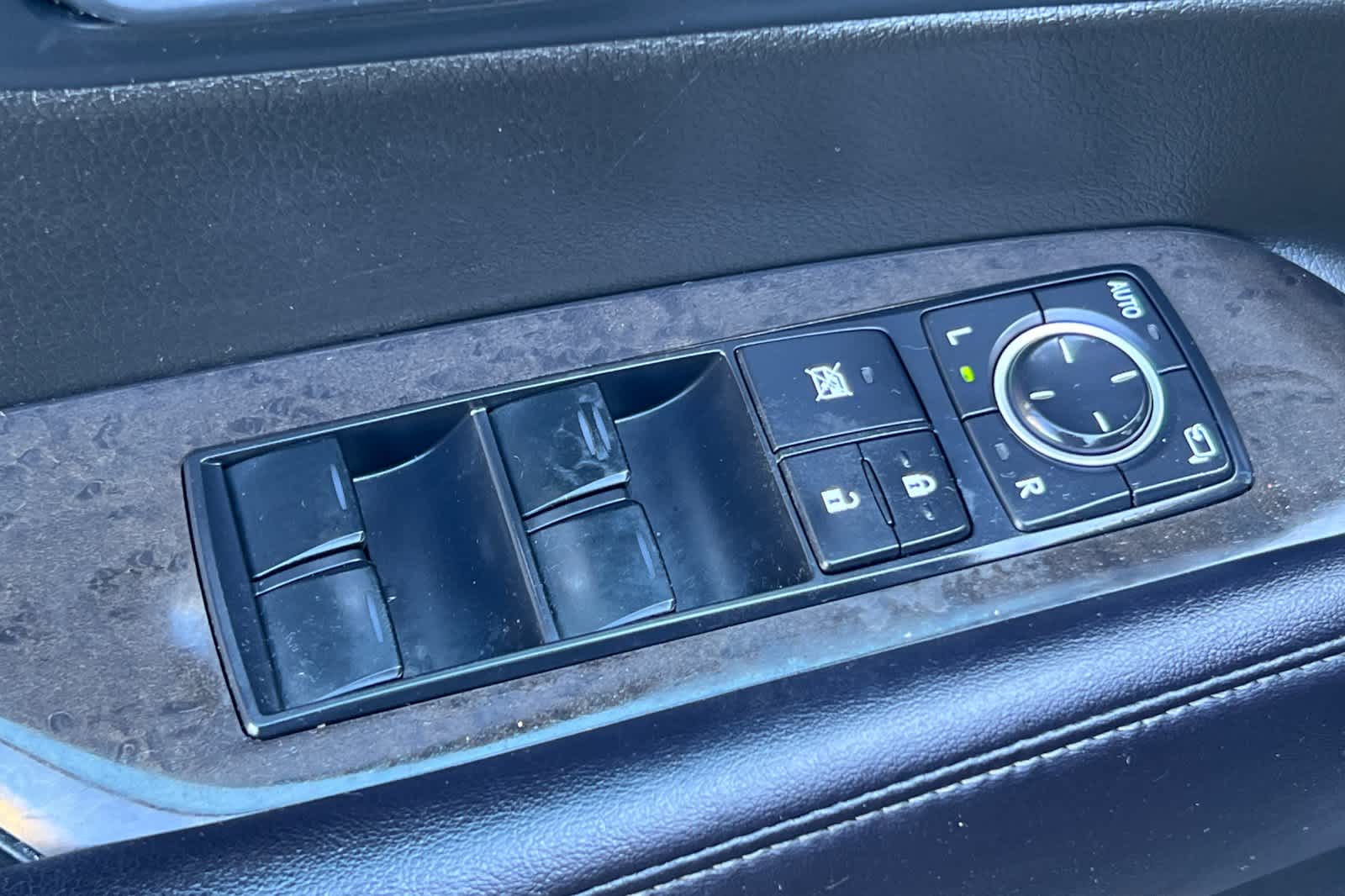 Thumbnail: 2013 Lexus RX - 13