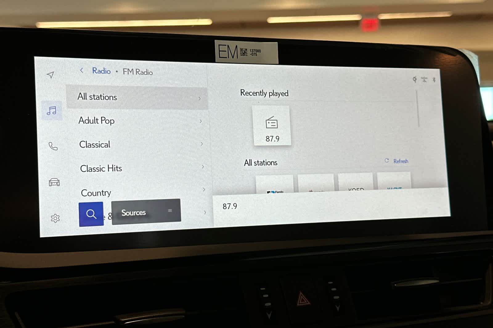 Thumbnail: 2025 Lexus ES - 19