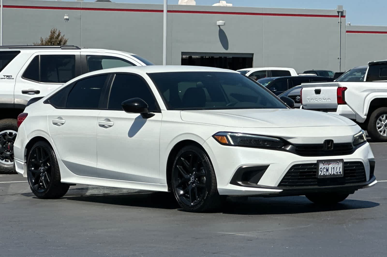 Thumbnail: 2023 Honda Civic - 5