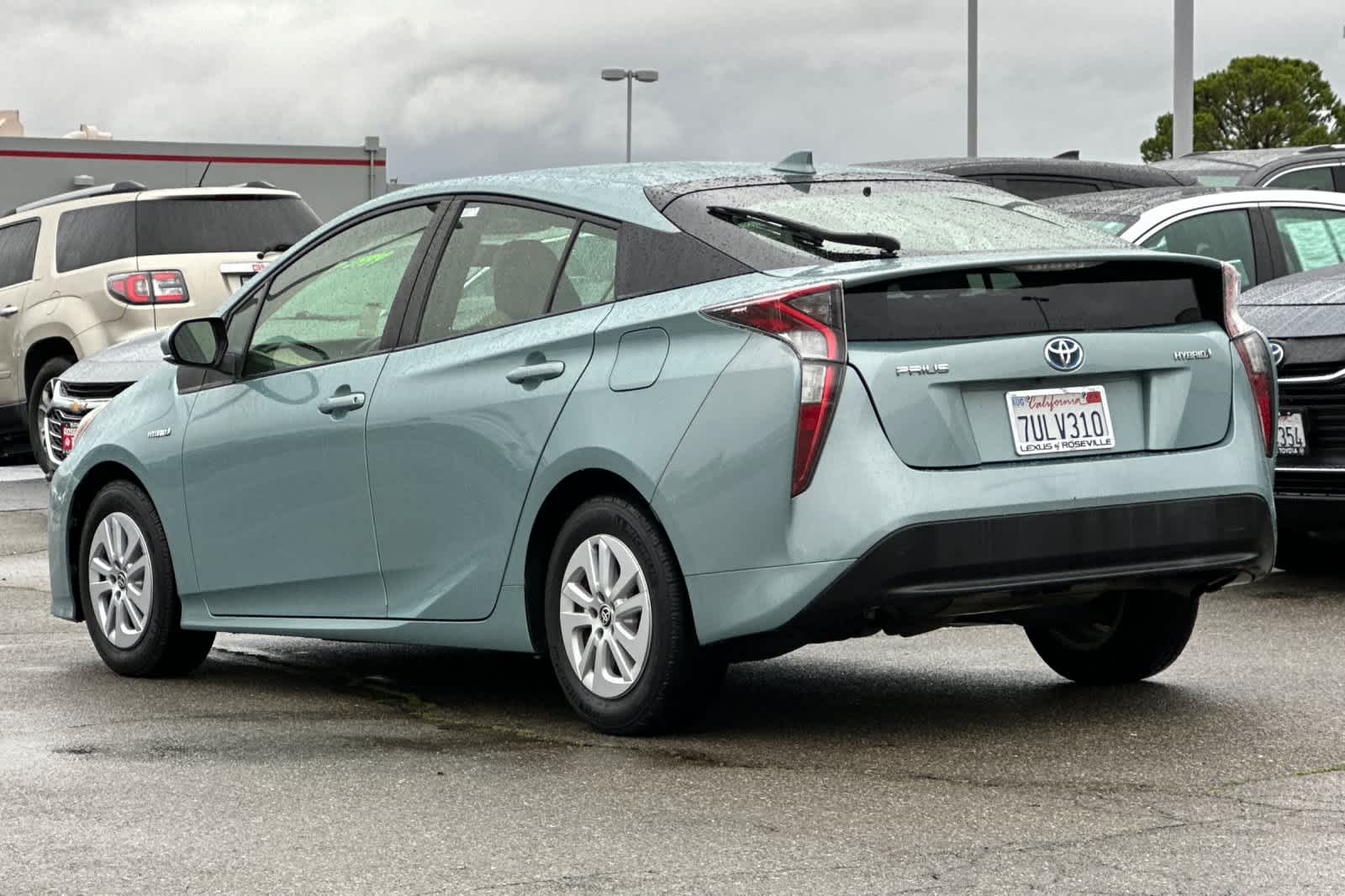 Thumbnail: 2016 Toyota Prius - 7