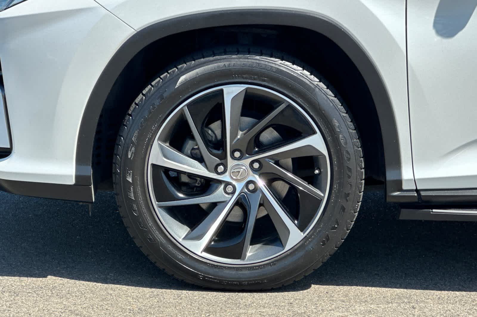 Thumbnail: 2016 Lexus RX - 32