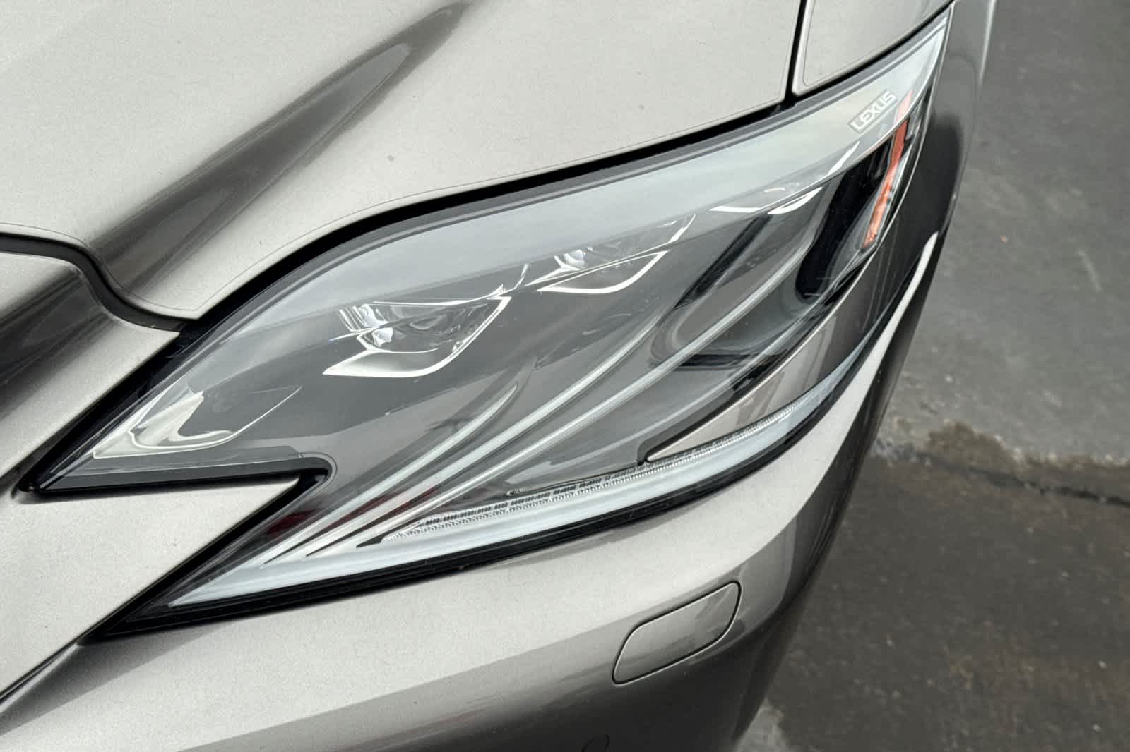 Thumbnail: 2018 Lexus LS - 11