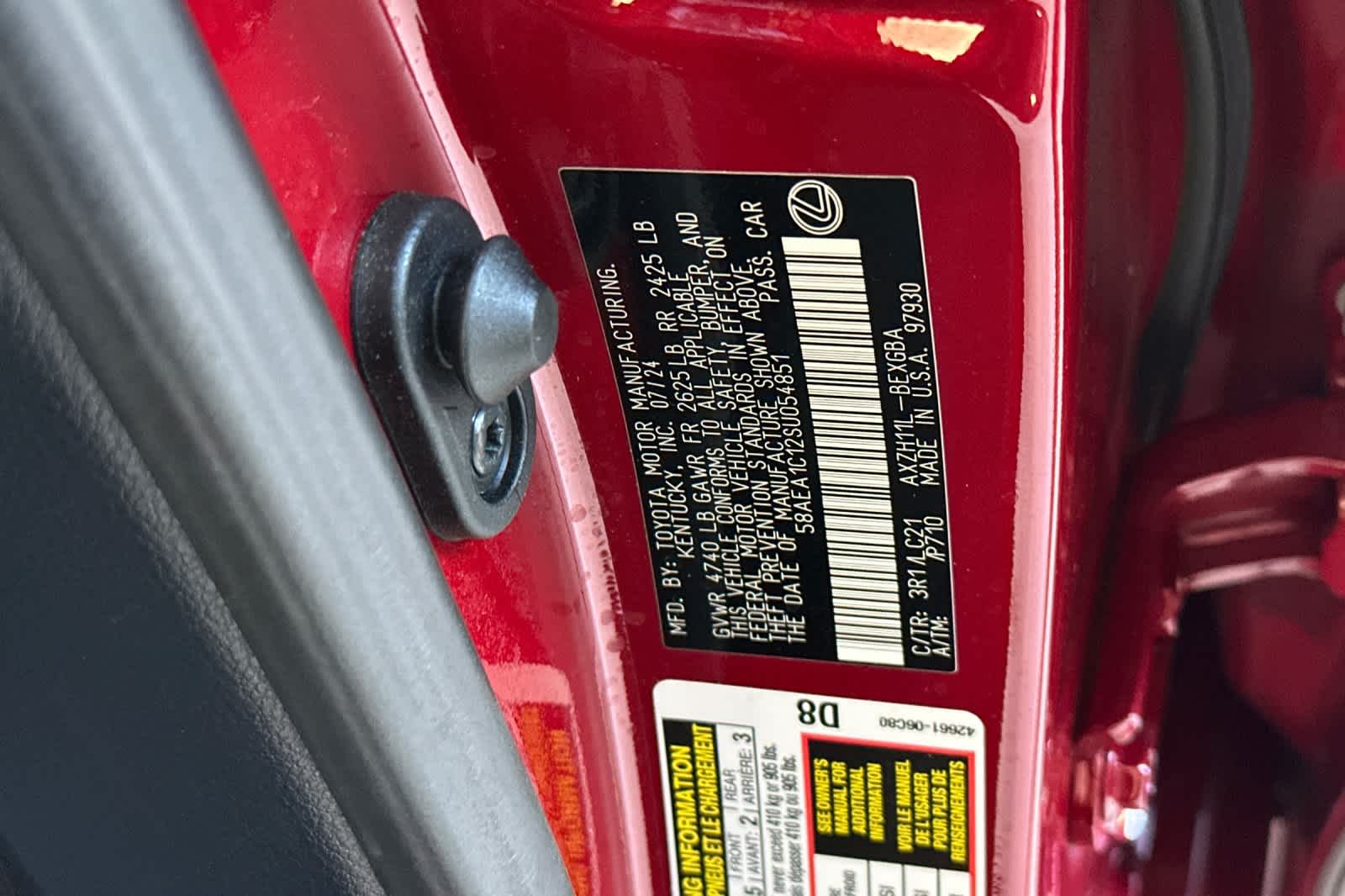 Thumbnail: 2025 Lexus ES - 34