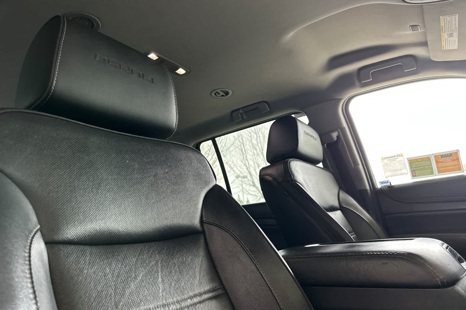 Thumbnail: 2020 GMC Yukon XL - 18